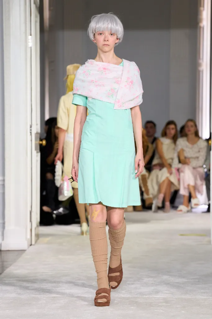 Ashley Williams 26SS002